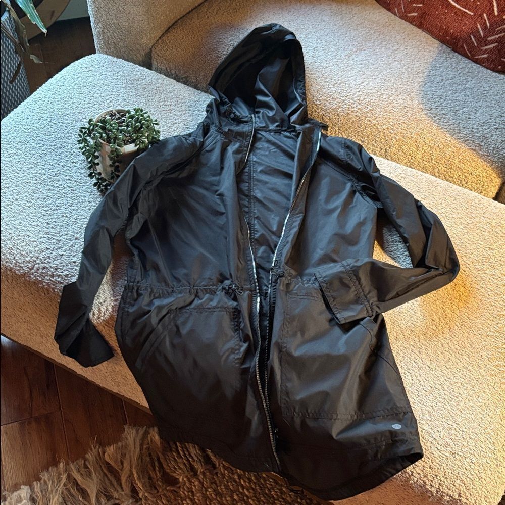 Apana Fall 🍁 Spring Black Hooded Jacket